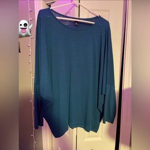 Long sleeve blue sweater